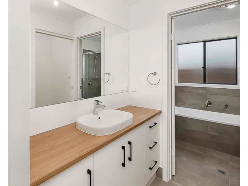 57 Melaleuca Way, Murray Bridge SA 5253