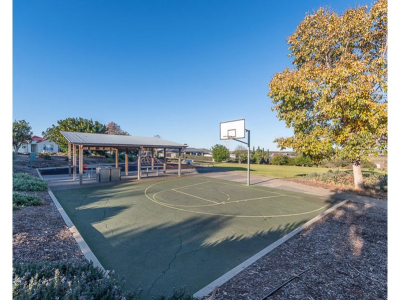 57 Melaleuca Way, Murray Bridge SA 5253