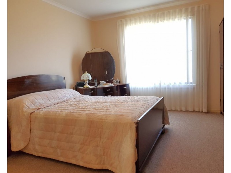 15 Christian Road, Murray Bridge SA 5253