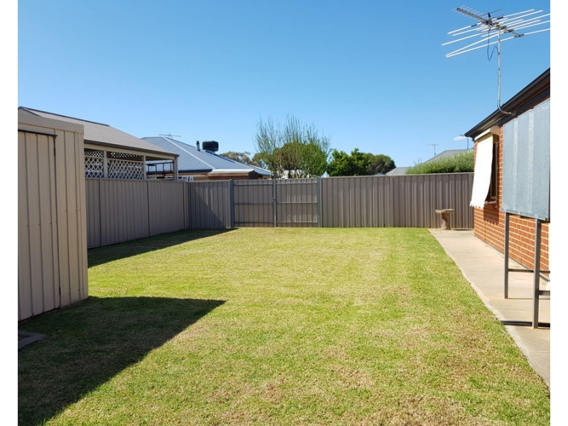 15 Christian Road, Murray Bridge SA 5253