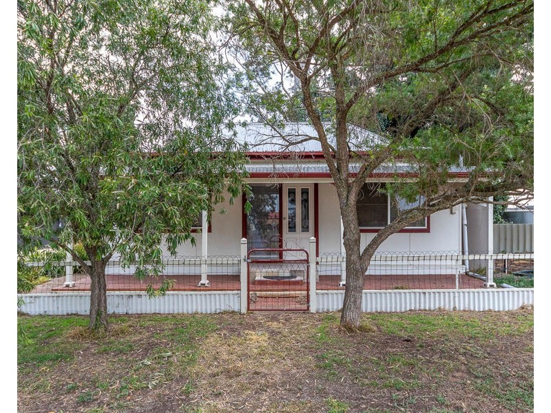 3137 Arthur Street, Woods Point SA 5253