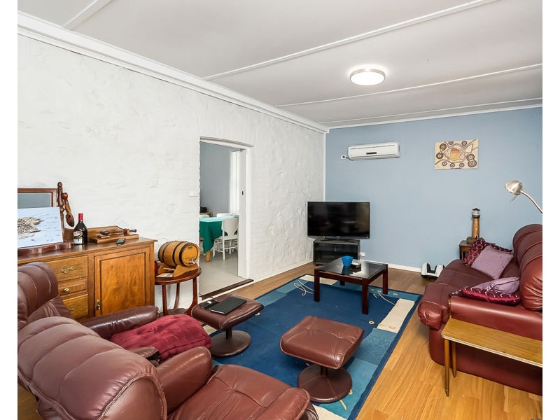 3137 Arthur Street, Woods Point SA 5253