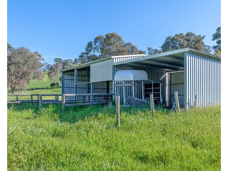 110 Sugar Loaf Road, Williamstown SA 5351