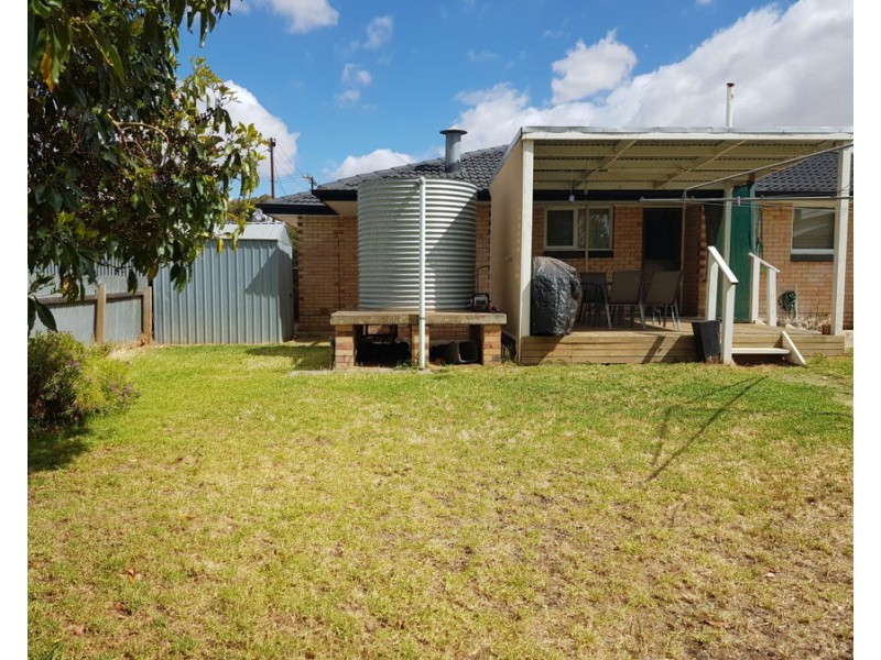 18 Laura Street, Murray Bridge SA 5253