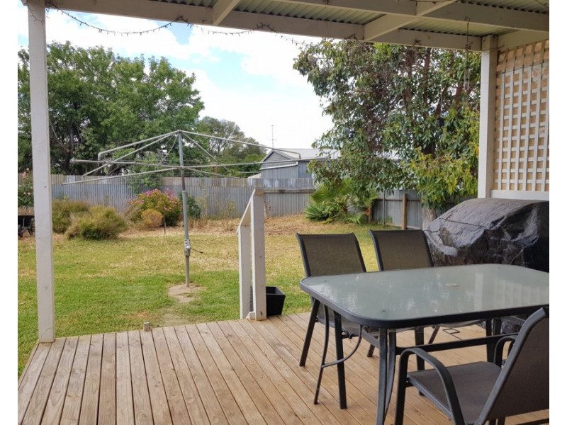 18 Laura Street, Murray Bridge SA 5253