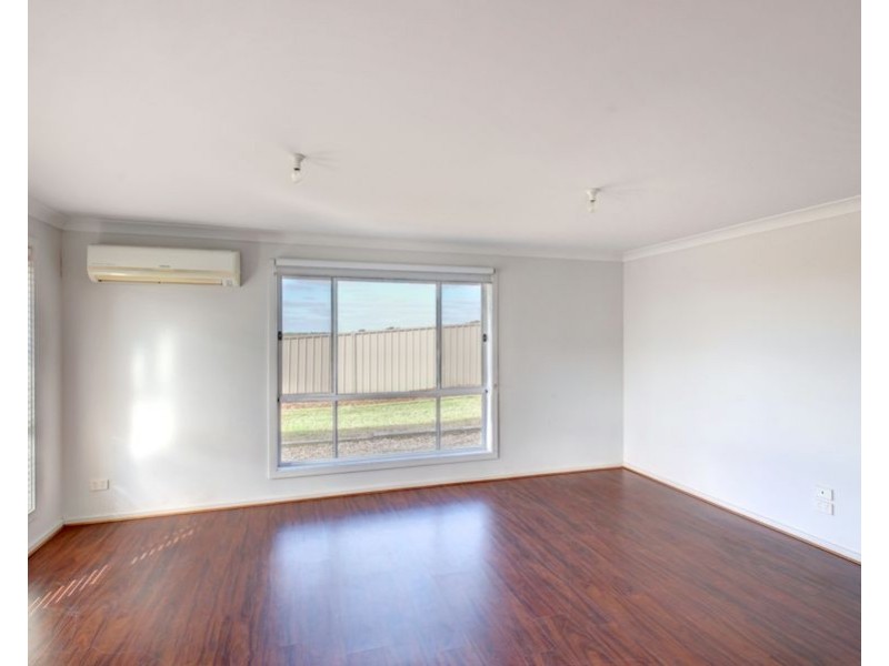 24 Waterlily Terrace, Murray Bridge SA 5253