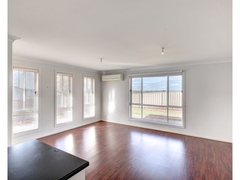 24 Waterlily Terrace, Murray Bridge SA 5253