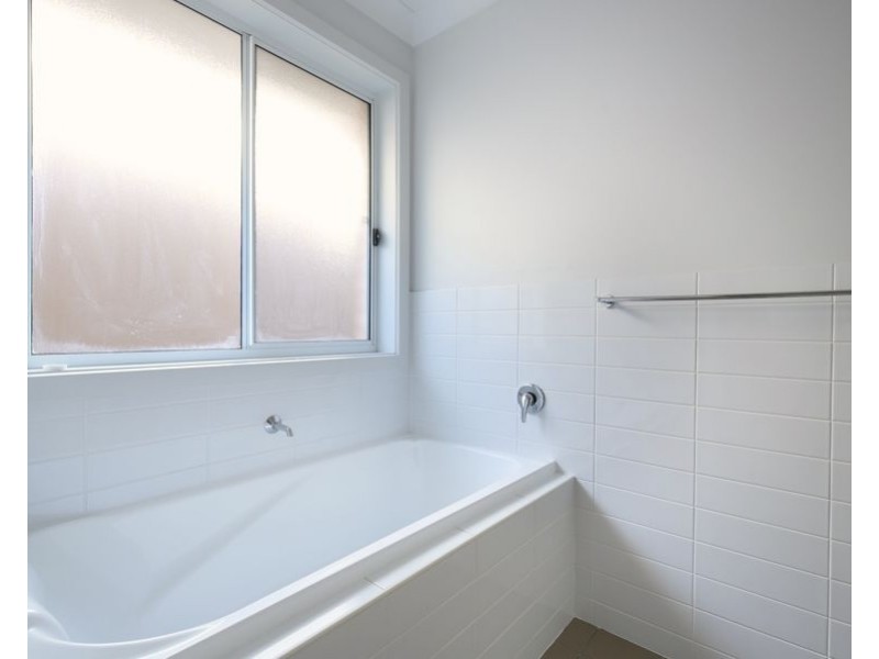 24 Waterlily Terrace, Murray Bridge SA 5253