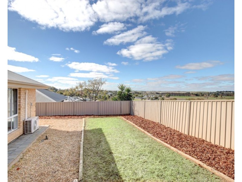 24 Waterlily Terrace, Murray Bridge SA 5253