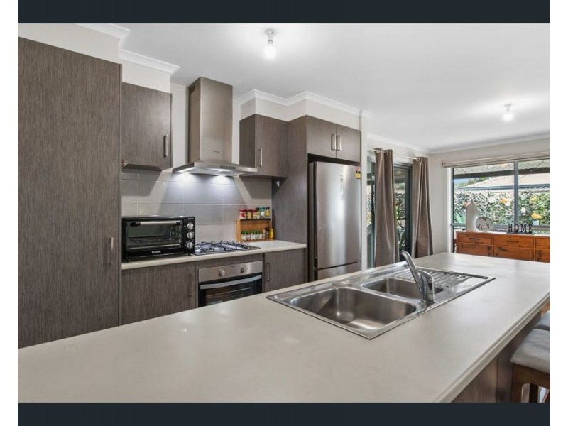 60B Charles, Murray Bridge SA 5253