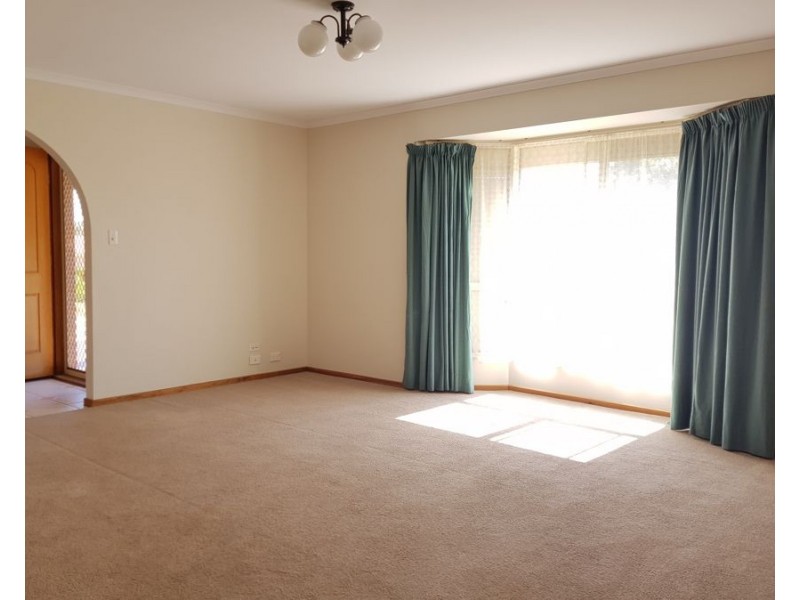 39 Tumbella Drive, Murray Bridge SA 5253