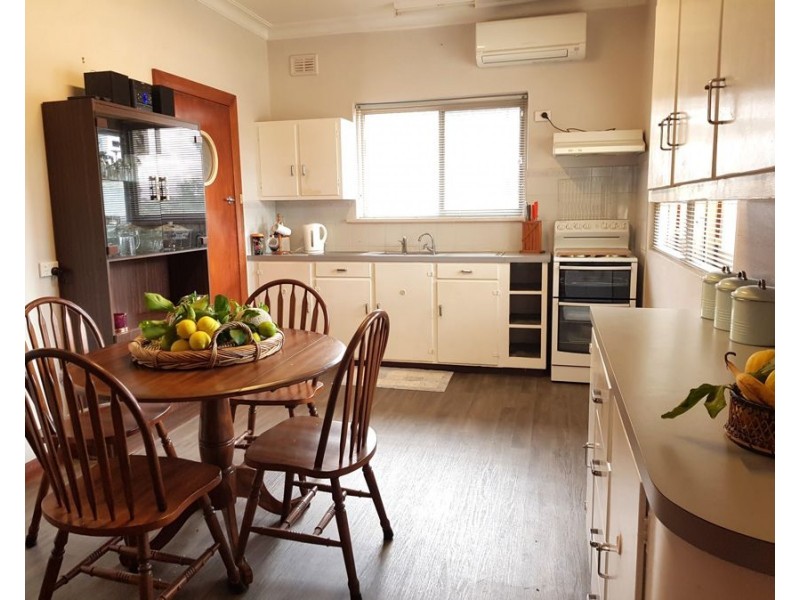 12 Graetz Street, Murray Bridge SA 5253