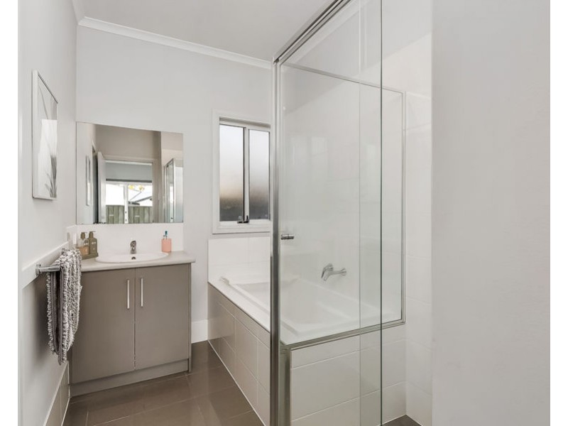 28 Wetlands Close, Murray Bridge SA 5253