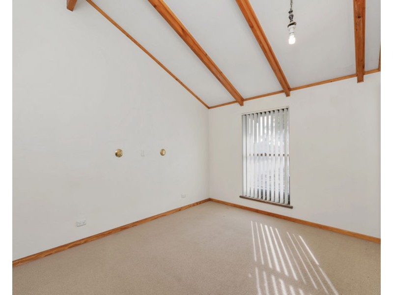 77 Old Princes Highway, Murray Bridge SA 5253