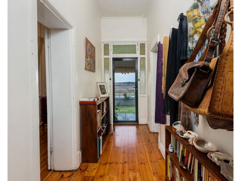 1881 Jervois Road, Woods Point SA 5253