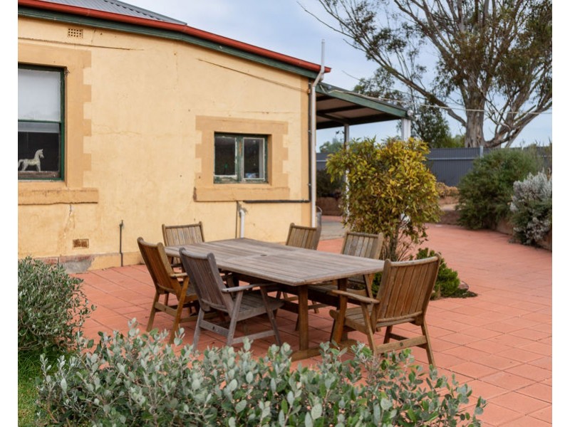 1881 Jervois Road, Woods Point SA 5253