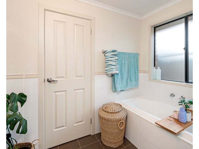 17 Forest Drive, Murray Bridge SA 5253