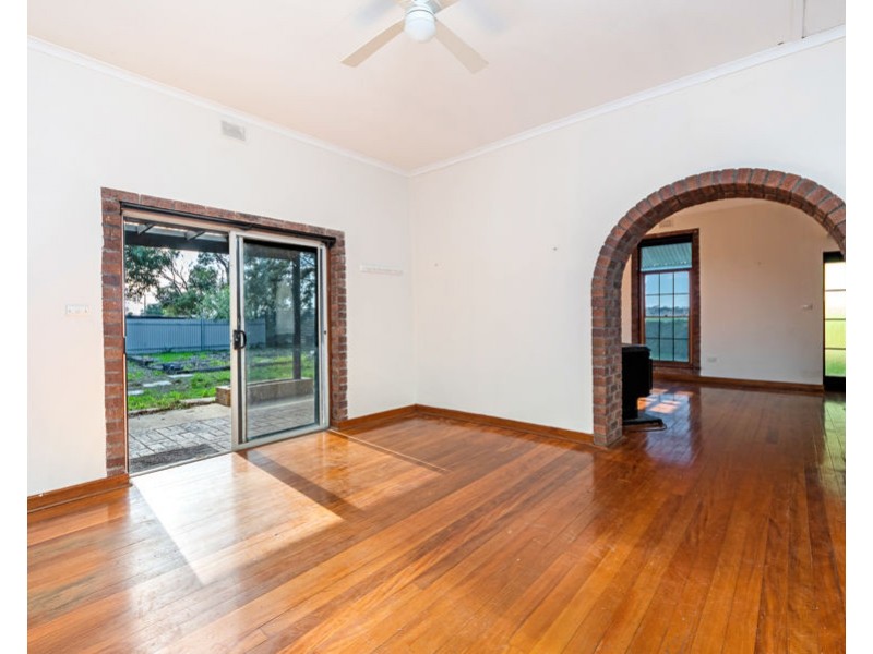 59 The Point Road, Jervois SA 5259