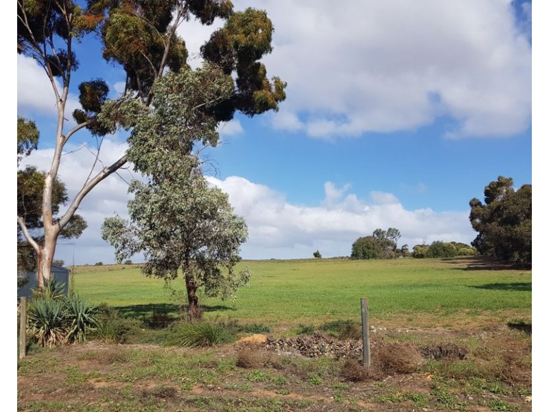 31 & 33 Doyle Road (Northern Heights), Murray Bridge SA 5253