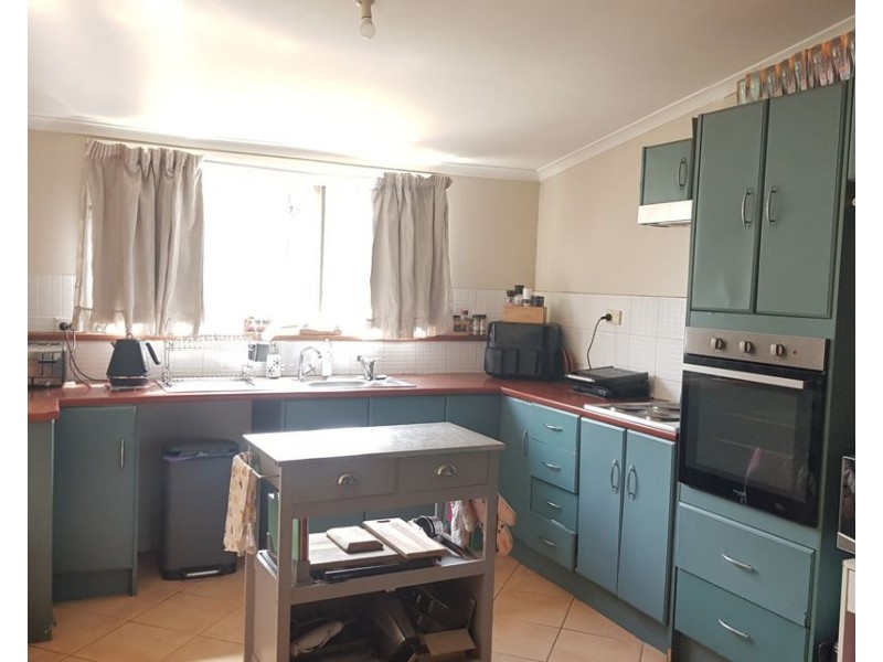 77 Eleanor Terrace, Murray Bridge SA 5253