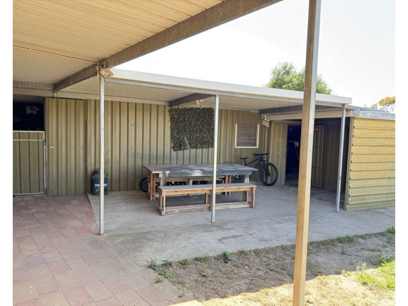 158-160 Adelaide Road, Murray Bridge SA 5253