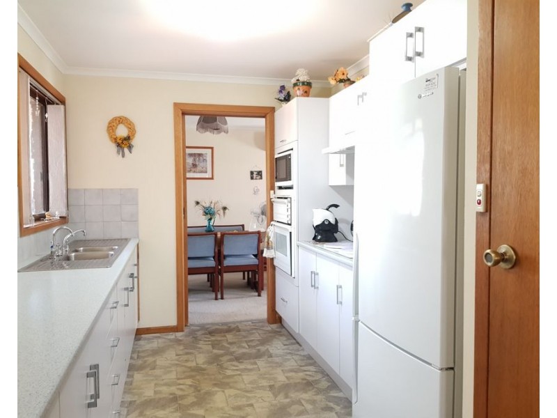 35 Tumbella Drive, Murray Bridge SA 5253