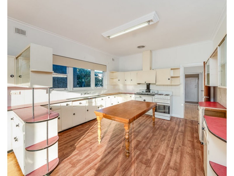 4 William, Murray Bridge SA 5253