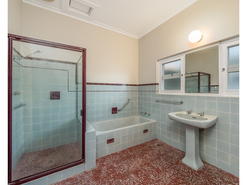 4 William, Murray Bridge SA 5253