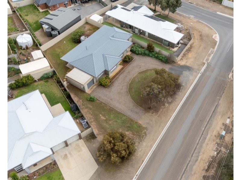 1 McQuarrie Street, Murray Bridge SA 5253