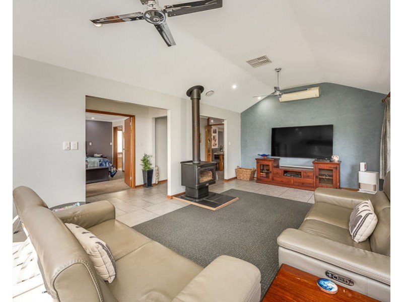5 Thiele Road, Murray Bridge East SA 5253