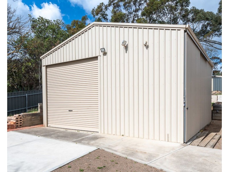 5 Thiele Road, Murray Bridge East SA 5253