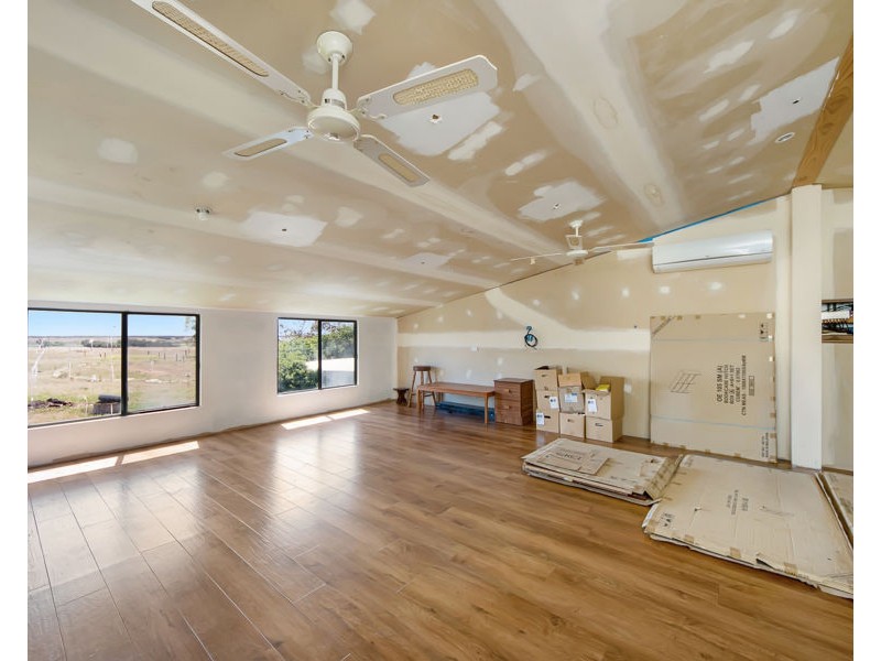 1422 Jervois Road, Woods Point SA 5253