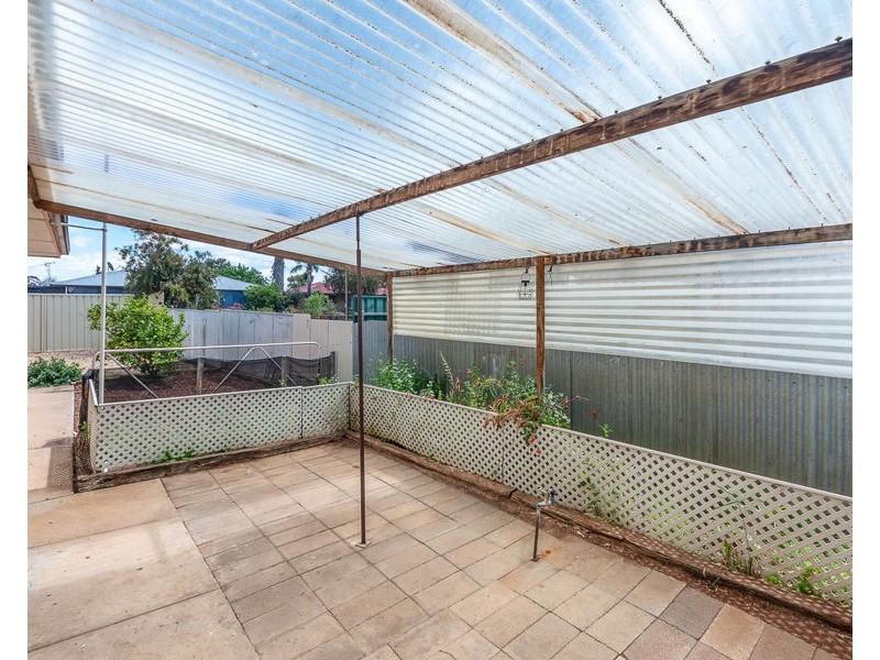 8 Peart Crescent, Murray Bridge SA 5253