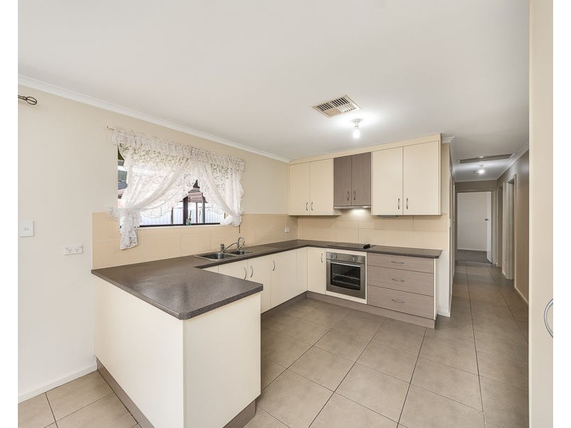 1/133 Christian Road, Murray Bridge SA 5253