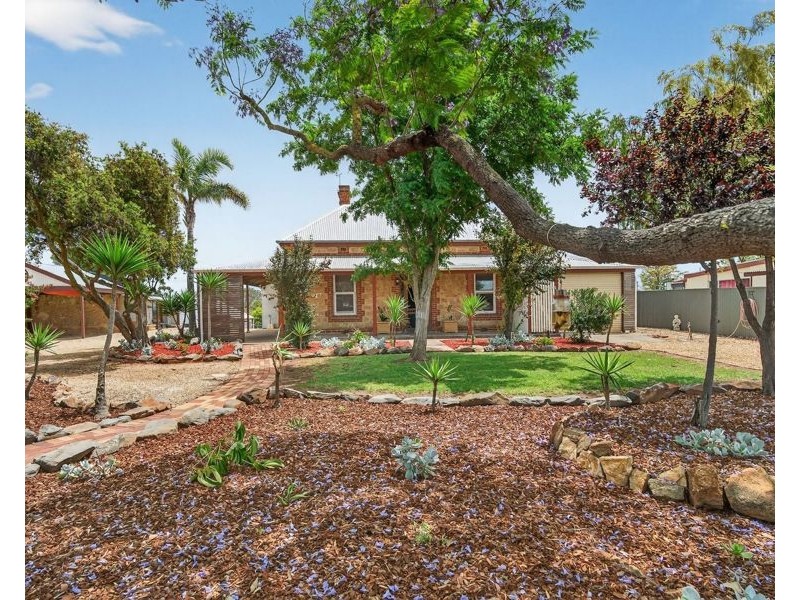 11A Florence, Murray Bridge SA 5253