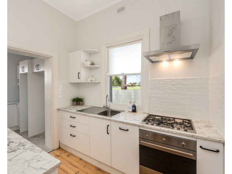 2 Hannaford Street, Murray Bridge SA 5253