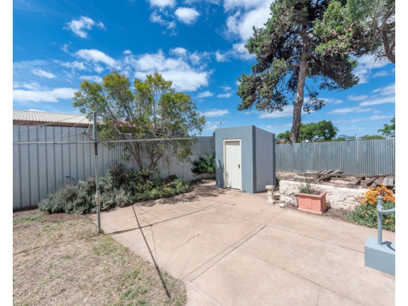 2 Hannaford Street, Murray Bridge SA 5253