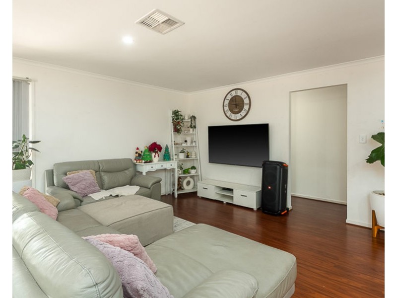 38 Willowbark Cres (39 Parkview Drv), Murray Bridge SA 5253