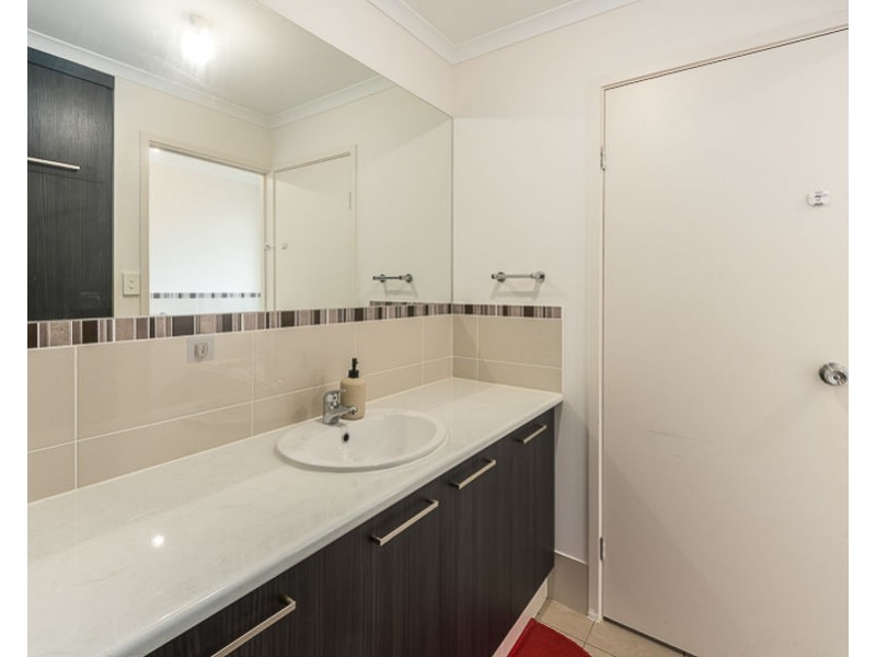 38 Willowbark Cres (39 Parkview Drv), Murray Bridge SA 5253