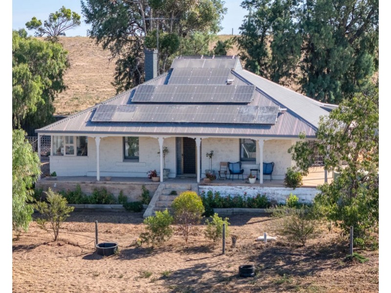 249 The Point Road, Jervois SA 5259