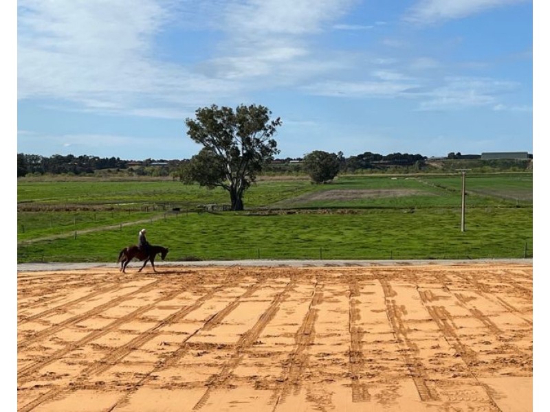 249 The Point Road, Jervois SA 5259