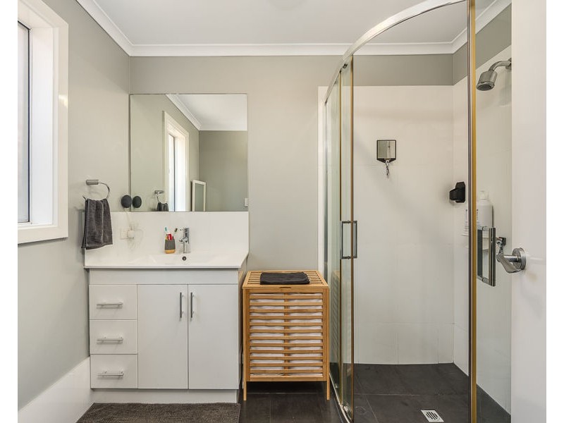 8 Joy Crescent, Murray Bridge SA 5253