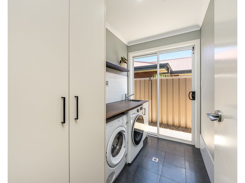 8 Joy Crescent, Murray Bridge SA 5253