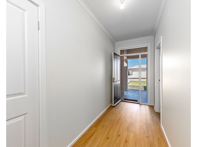 16 Grazier Street, Murray Bridge SA 5253