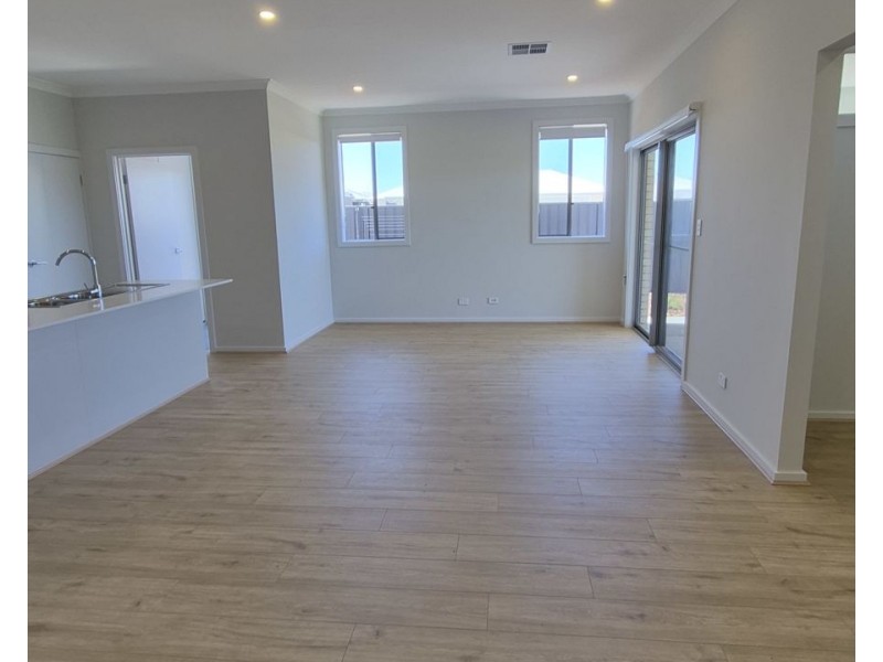 1 Eva Place, Murray Bridge SA 5253