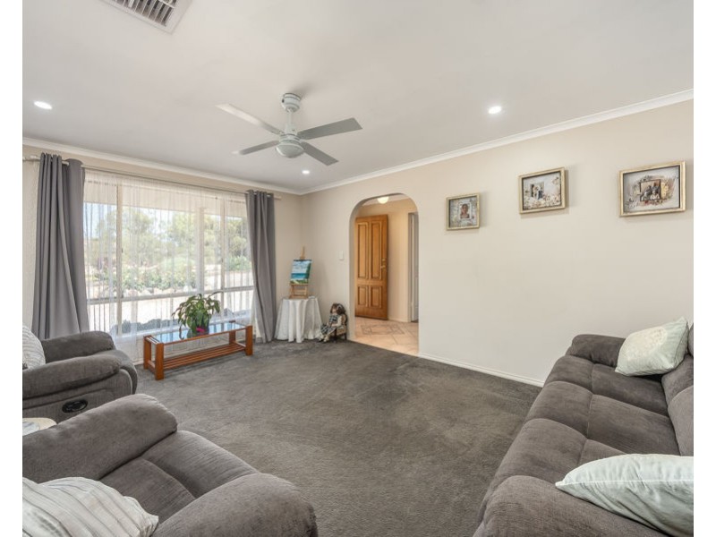 49 Prosperity Grove, Murray Bridge SA 5253