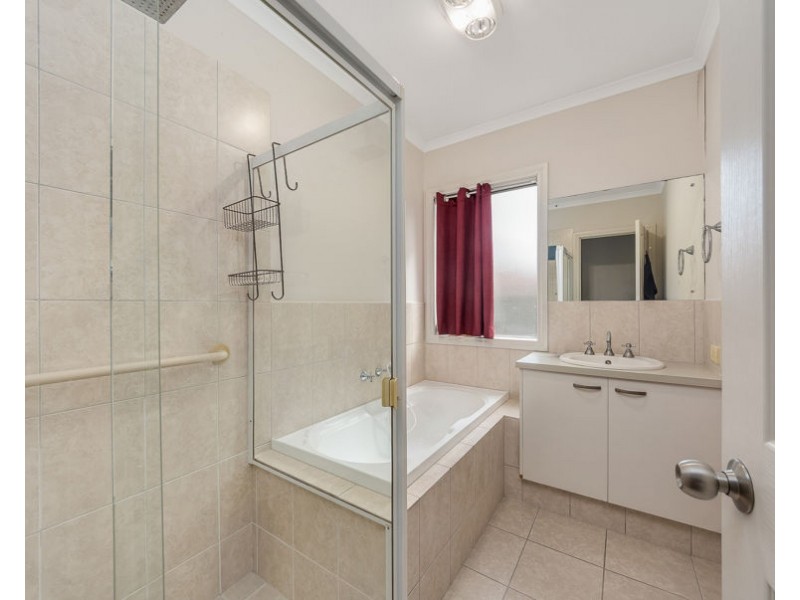 20 Hawke place, Murray Bridge SA 5253