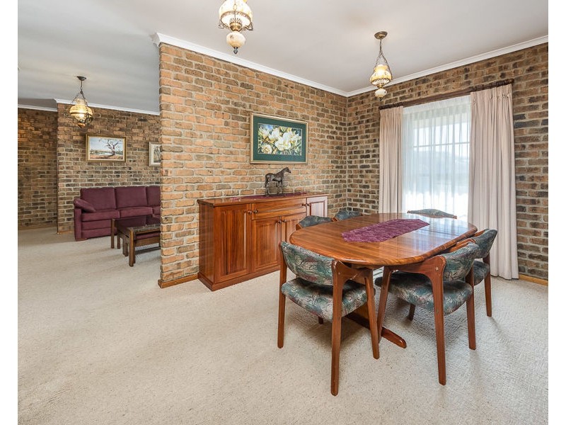 7 Williams Grove, Murray Bridge SA 5253