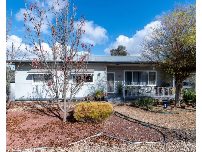15 Peart Crescent, Murray Bridge SA 5253
