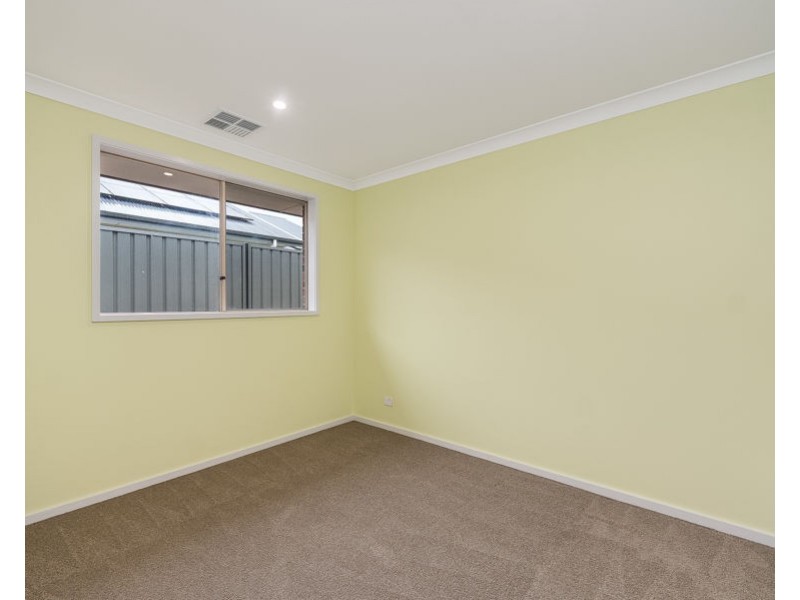 11 Newbridge Parade, Murray Bridge SA 5253